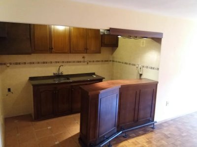Alquiler apto 1 dormitorio - Cordón - Piso alto - Cercano a 18 de Julio