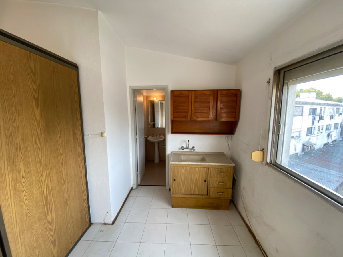 Venta Lindo Monoambiente ideal inversion en 8 De Octubre Y 20 De Febrero muy luminoso 