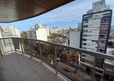 Alquiler Apartamento 3 Dormitorios + Garage  Punta Carretas