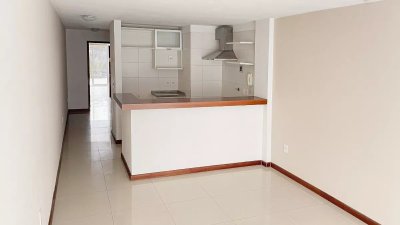 Alquiler Apartamento 1 Dormitorio Con Patio - Villa Biarritz