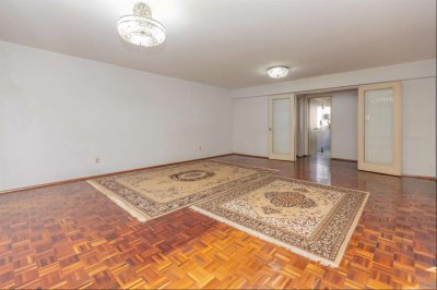 Venta apartamento 3 dormitorios - 2 baños - Garage - Pocitos 