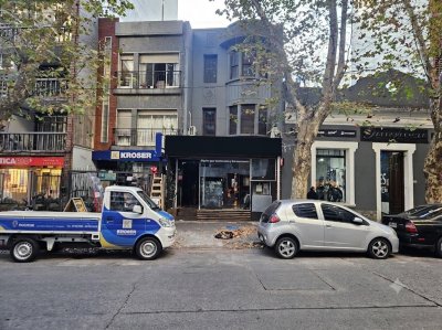 Alquiler local comercial al frente 319 m² - Pocitos 