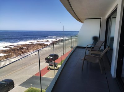 Venta de espectacular apartamento frente al mar! Peninsula