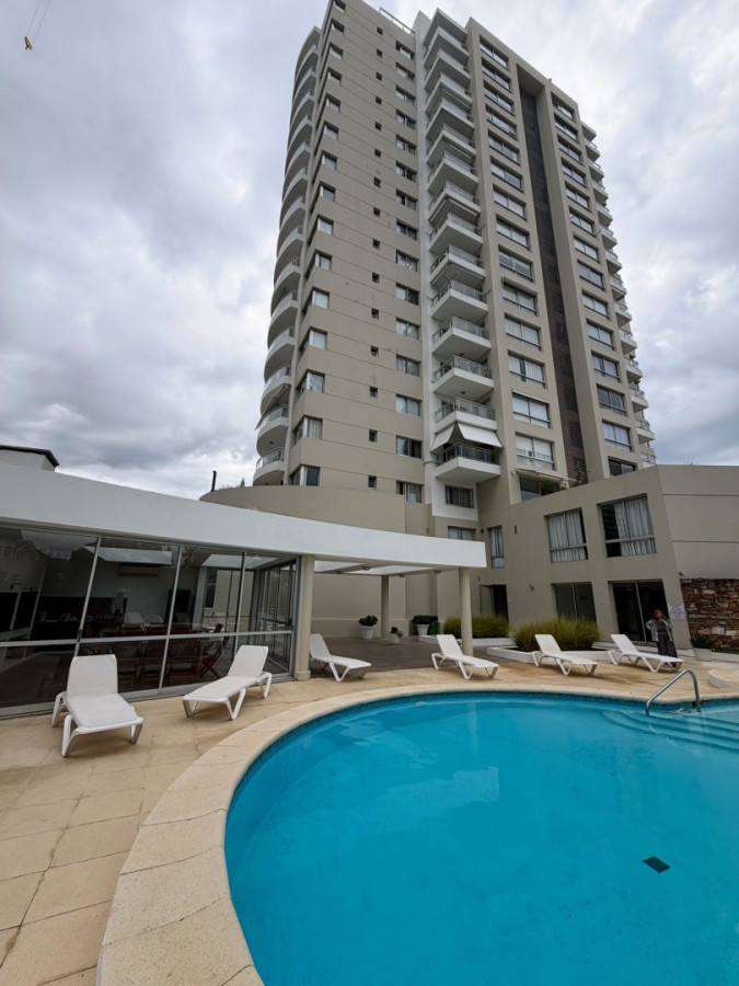 Apartamento en venta en Torre Amadeus Roosevelt