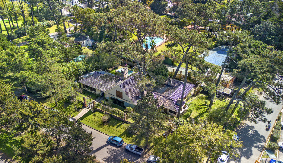 Espectacular casa en venta en Cantegril