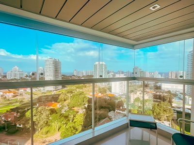 venta en playa Mansa  2 dormitorios,  2 baños y parrillero propio 