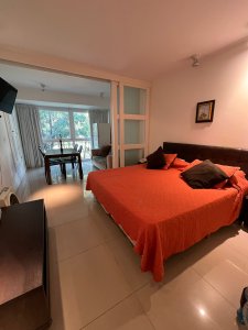 Venta y alquiler de verano, SOLANAS