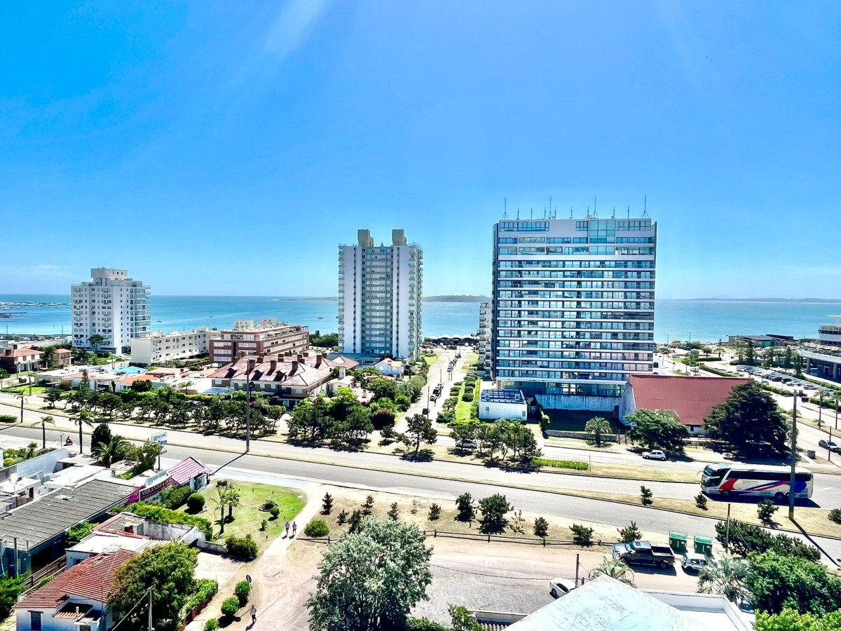 VENTA Penthouse con vista al mar de 2 dormitorios