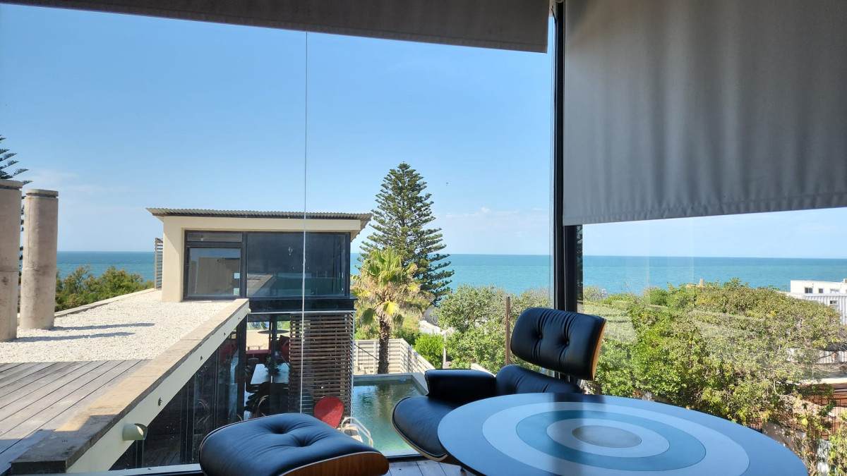 Casa con vista al mar en La Barra de 4 dorm en suite - en exclusiva