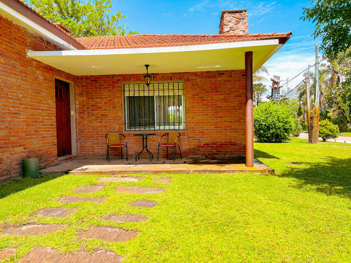 Casa Regina de 3 dorm 3 baños en venta y alquiler vacacional