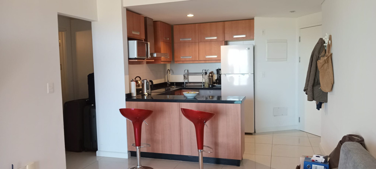 Alquiler Anual, Apartamento 1 dormitorio con Amenities en Punta del Este