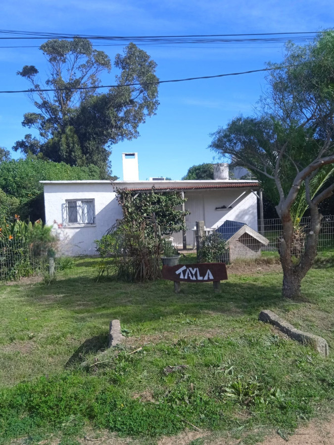 Casa en Venta, a pasos de la playa en Balneario Buenos Aires