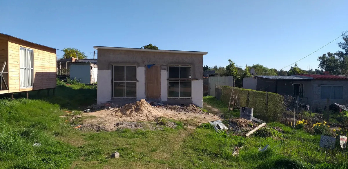Terreno con casa en Venta, Balneario Buenos Aires