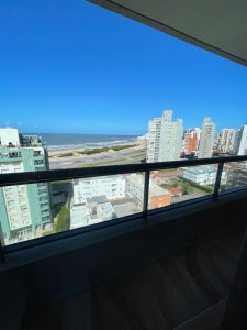 ALQUILER ANUAL Brava-Punta del Este- 2 dor- Amenities