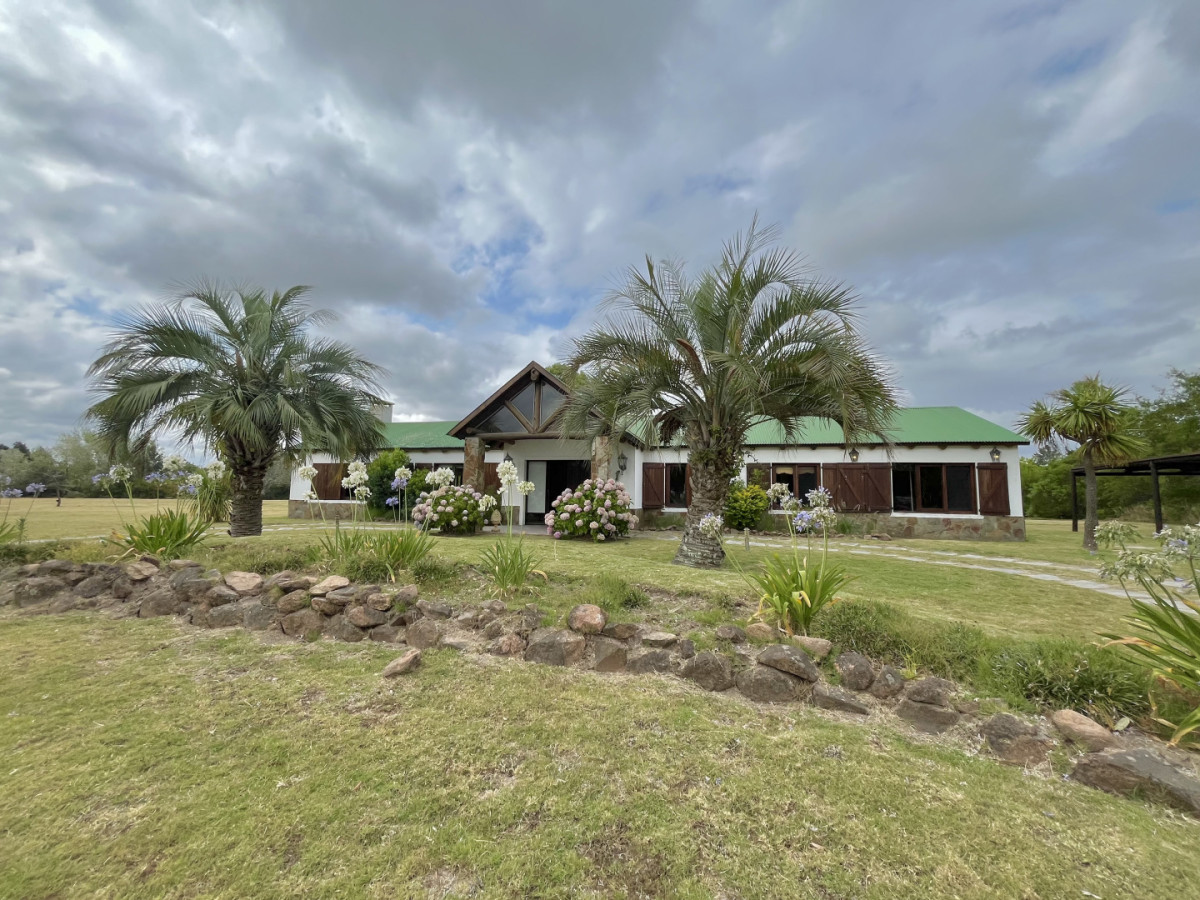 Venta de casa en El Quijote, ubicacion privilegiada!