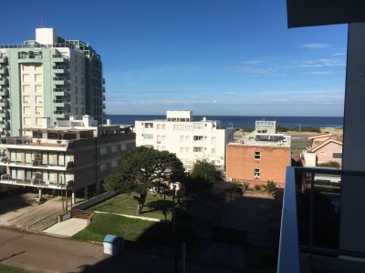 En venta 2 dormotorios Aidy grill 