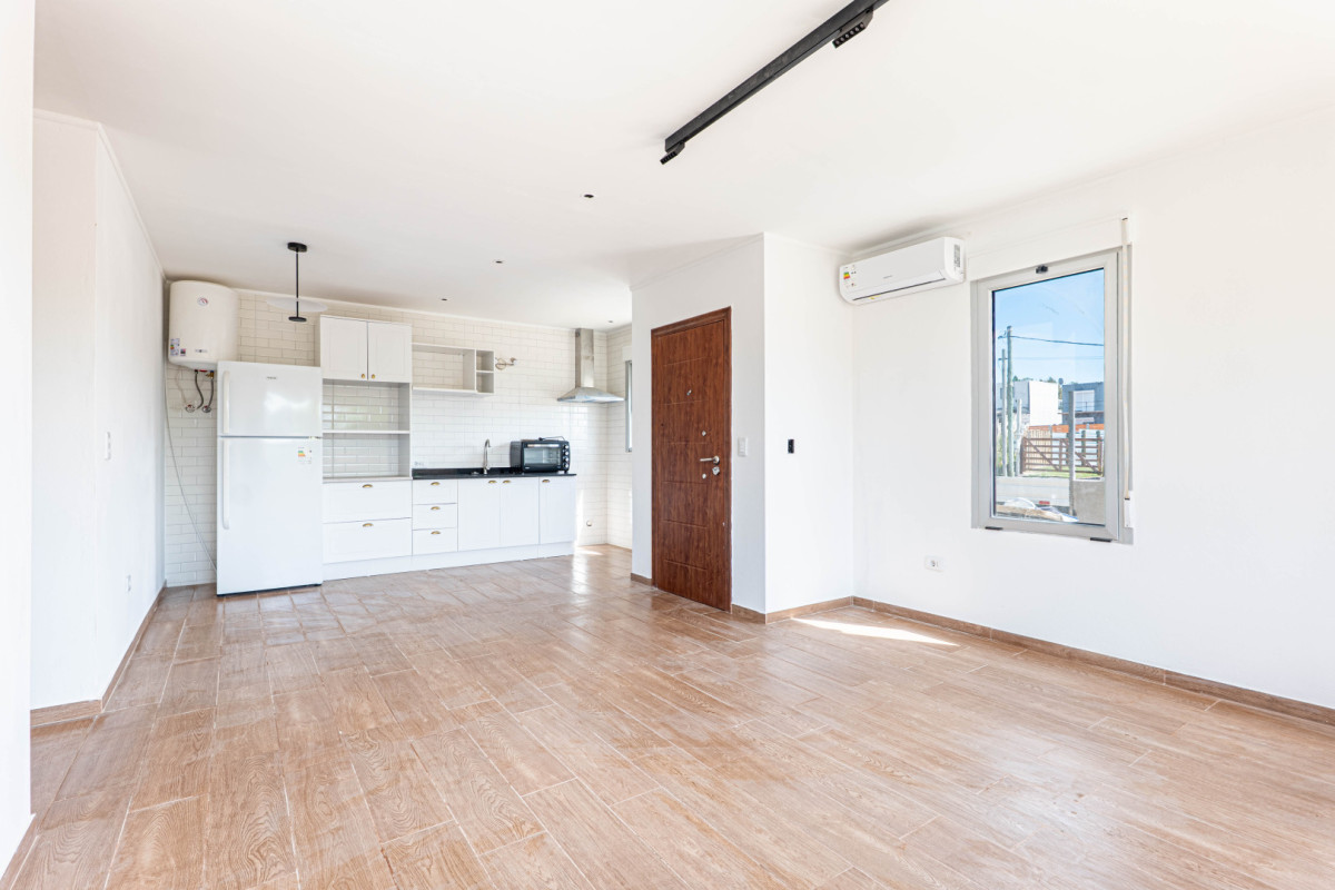 Casa en venta -  APTA PARA BANCO - Maldonado - LAUSANA 