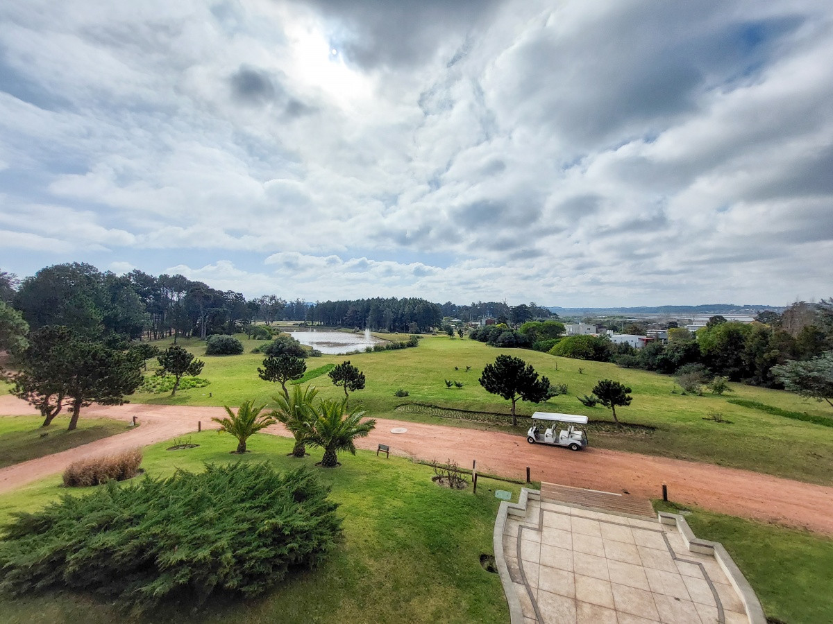 Venta Apartamento 2 Dormitorios en Veramansa Playa Mansa Punta del Este