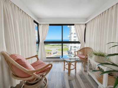 Venta Apartamento 3 Dormitorios vista al mar La Pastora Punta del Este 