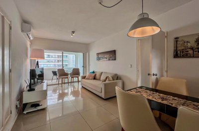 Venta Apartamento 2 Dormitorios con Piscina Roosevelt Punta del Este