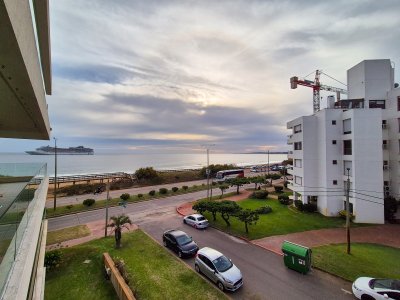 Alquiler Anual Monoambiente con Vista Al Mar Mansa Punta del Este