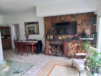 Alquiler temporal Casa 3 Dormitorios con San Rafael Punta del Este