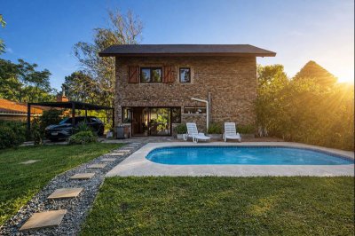 Alquiler Temporal Casa 3 Dormitorios con Piscina Pinares Punta del Este 