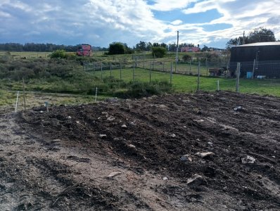 Terreno de 300 metros en altos de la bota con todos los servicios en puerta
