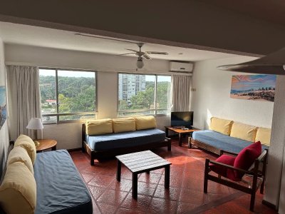 Alquiler anual sobre Roosevelt