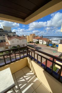 Apartamento en venta 2 dormitorios con vista al mar, Punta del Este