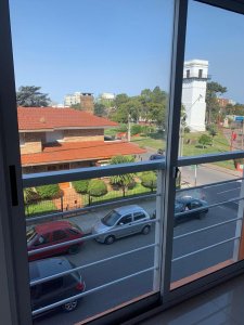 Apartamento a estrenar de 1 dormitorio y medio, ideal para renta o para vivir todo el año. 