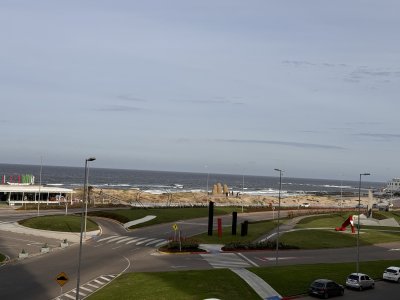 Apartamento en venta de 4 dormitorios 5 baños en Playa Brava, Punta del Este