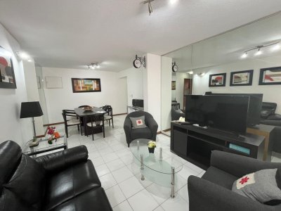 Apartamento en venta a metros del mar, Punta del Este