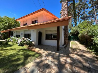 alquilo casa en Punta del este 