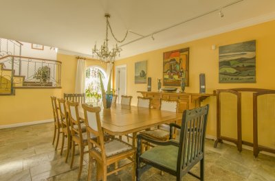 VENTA DE CASA DE 4 DORMITORIOS EN SAN RAFAEL PUNTA DEL ESTE 