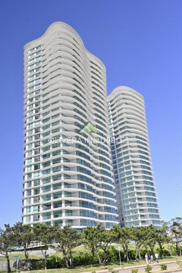 Fendi Chateau Punta del Este