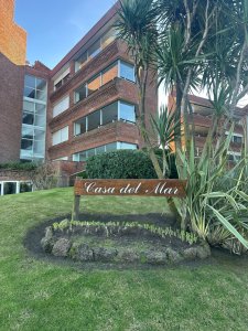 Gran departamento 4 dorm + 3 baños en Casa de Mar, parada 29 de la Brava