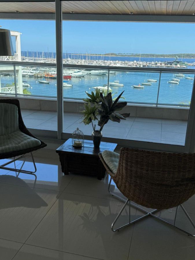 Alquiler Edificio Puerto Punta -Exclusivo Apartamento