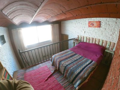 Vendo Apto. Tipo Casa Al Fondo Cerca De La Rambla De Palermo.