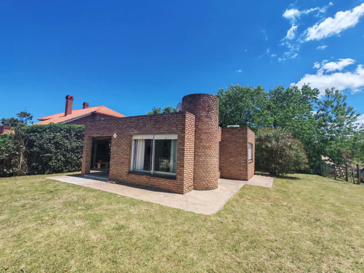 OPORTUNIDAD DE ALQUILER EN VERANO A PASOS DEL MAR EN UNO DE LOS MEJORES BALNEARIOS SAN FRANCISCO 