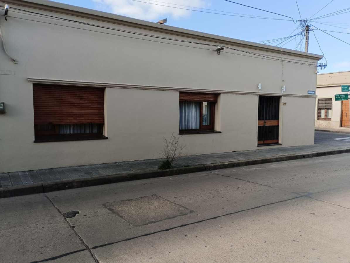 Venta de Hermosa casa de 5 dormitorios + 2 baños  MINAS 