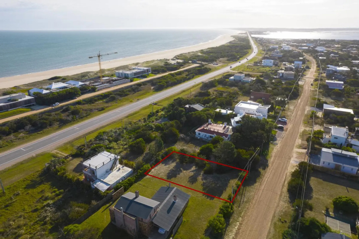 Terreno en La Juanita - A 1 cuadra del mar
