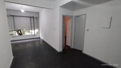 Alquiler Apartamento 2 dormitorios La Comercial Montevideo S