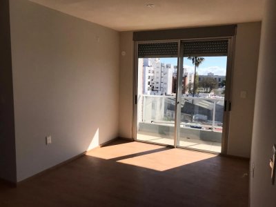 Alquiler Apartamento 2 dormitorios Tres Cruces Montevideo N