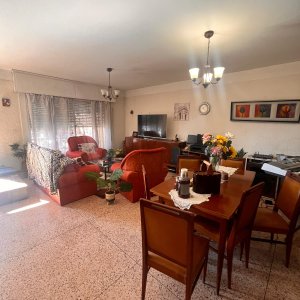 Venta Casa 3 dormitorios Villa Española Montevideo C