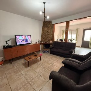 Venta Casa 2 dormitorios Garaje Brazo Oriental Montevideo C