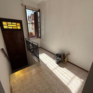 Alquiler Casa PH, 2 Dormitorios 2 Baños, Parque Rodo, Montevideo R