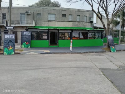 Venta Autoservice - Verdulería Buceo Montevideo. S