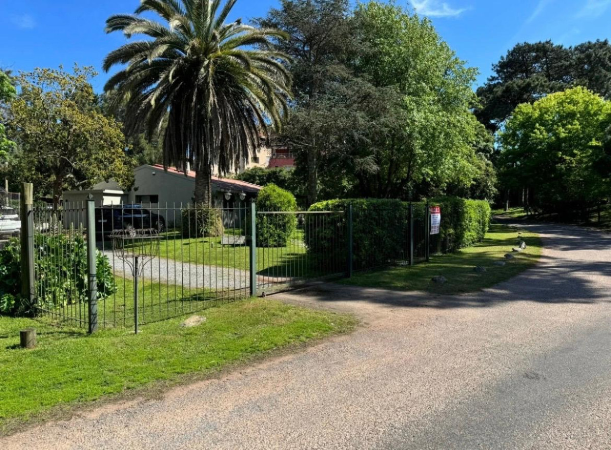 Casa en venta 4 Dormitorios San Rafael