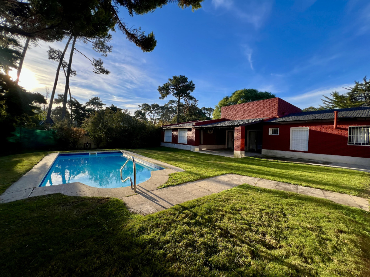  Casa en Venta San Rafael - Punta del Este a pasos del mar
